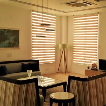 Horizontel Blinds Main Photo