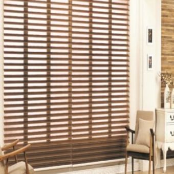 VENETIAN BLINDS